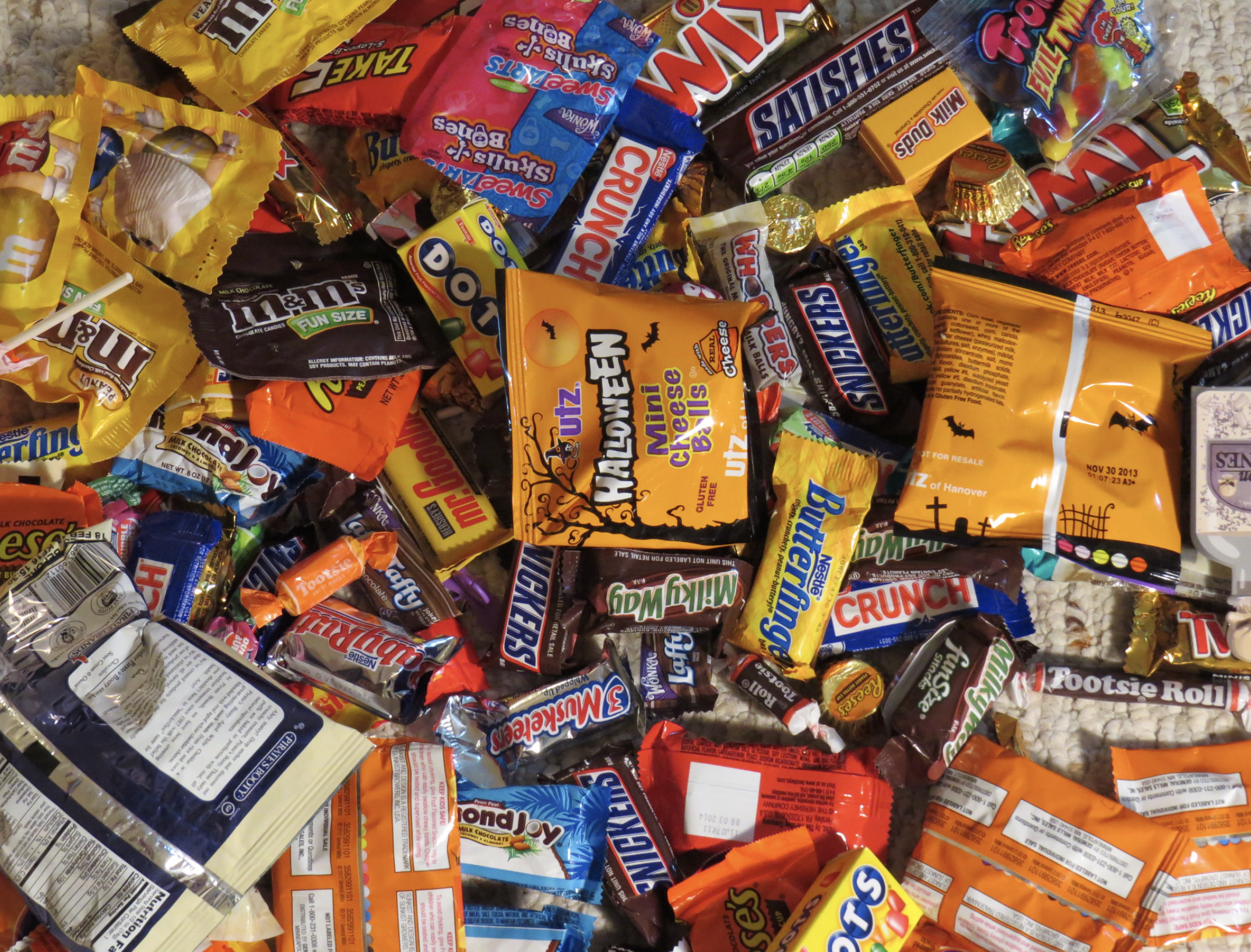 Screenshot 2025-10-30 at 11.33.36 AM Halloween Candy